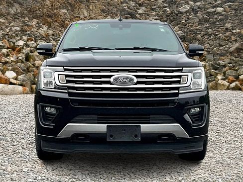 Used 2019 Ford Expedition XLT w/ Equipment Group 202A image 2