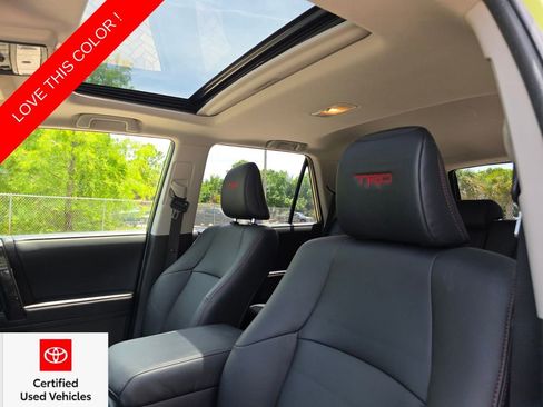 Used 2023 Toyota 4Runner TRD Off-Road Premium w/ Moonroof Package AWD/4WD image 24