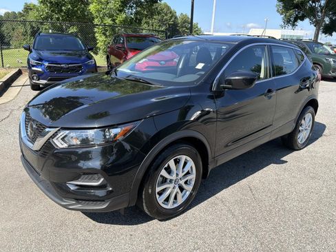 Used 2022 Nissan Rogue Sport S FWD image 3