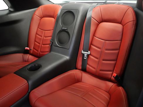 Used 2024 Nissan GT-R Premium w/ Premium Interior Package AWD/4WD image 16