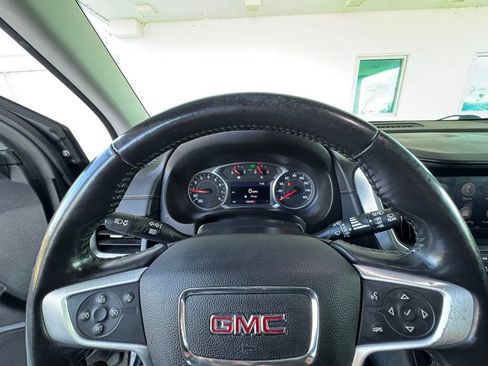 Used 2020 GMC Terrain SLT image 34