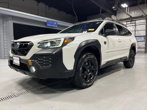 Used 2024 Subaru Outback Wilderness AWD/4WD image 3