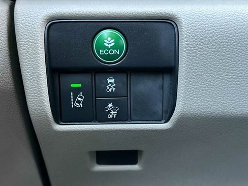 Used 2017 Honda Accord EX-L image 30