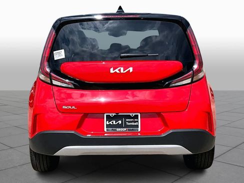 Certified 2025 Kia Soul EX image 5