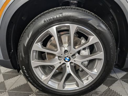 New 2026 BMW X5 xDrive40i w/ Premium Package AWD/4WD image 10
