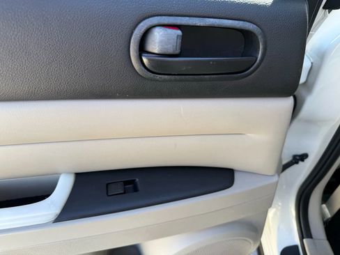 Used 2011 MAZDA CX-7 i SV image 18