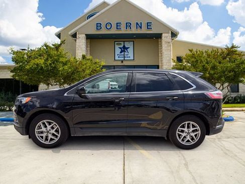 Used 2024 Ford Edge SEL AWD/4WD image 2