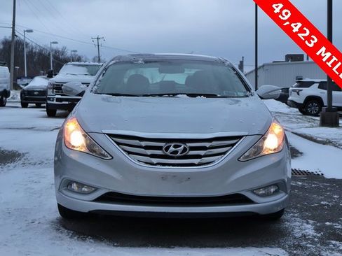 Used 2012 Hyundai Sonata Limited w/ Navigation Pkg image 3