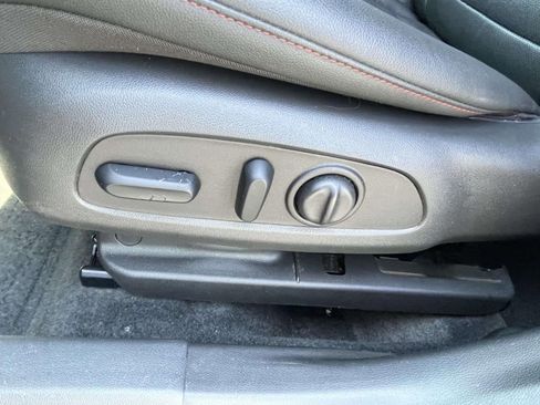 Used 2025 Chevrolet Trax RS w/ Driver Confidence Package image 13