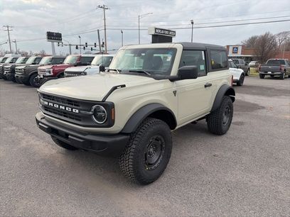 New 2025 Ford Bronco 2-Door w/ Sasquatch Package