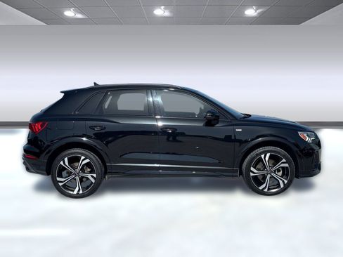Used 2023 Audi Q3 2.0T Premium Plus w/ Premium Plus Package AWD/4WD image 8