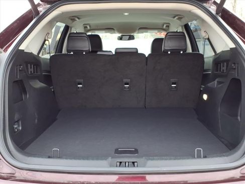 Certified 2023 Ford Edge SEL w/ Convenience Package image 9