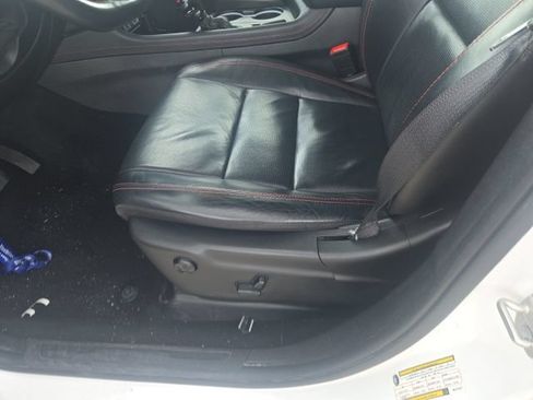 Used 2024 Dodge Durango GT RWD image 8