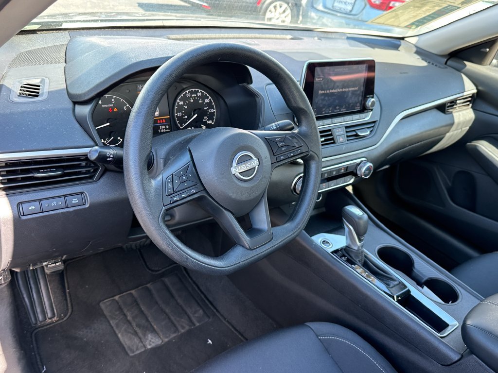 Used 2025 Nissan Altima 2.5 S FWD image 20
