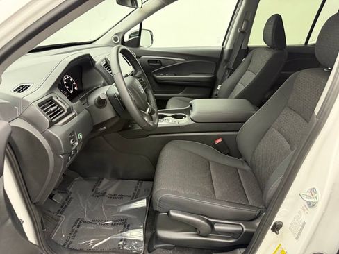 Used 2025 Honda Ridgeline Sport+ image 24