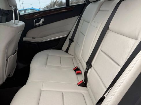 Used 2016 Mercedes-Benz E 350 Sedan image 26