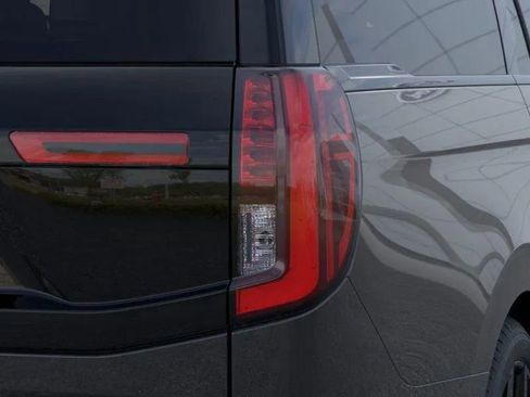 New 2026 Ford Expedition Max Platinum w/ Stealth Performance Package image 21