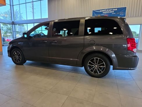 Used 2018 Dodge Grand Caravan GT FWD image 13