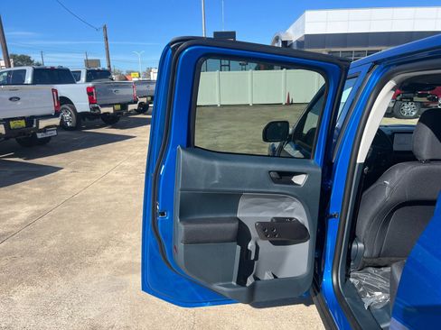 New 2026 Ford Maverick XL w/ Equipment Group 101A AWD/4WD image 15