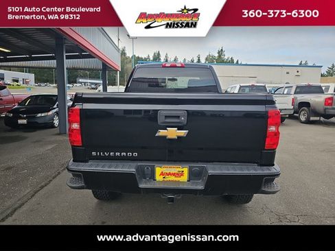Used 2018 Chevrolet Silverado 1500 Custom image 4