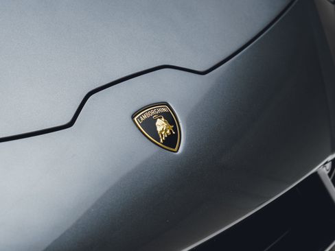 Used 2017 Lamborghini Huracan LP 580-2 RWD image 18