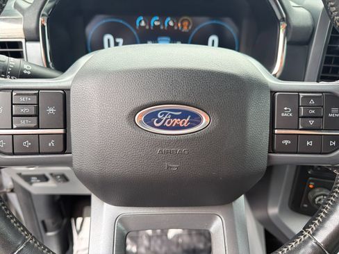 Used 2023 Ford F150 Lariat w/ Max Trailer Tow Package AWD/4WD image 16
