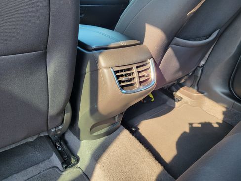 Certified 2024 Chevrolet Malibu LT image 32