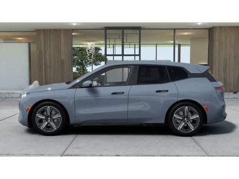 New 2026 BMW iX xDrive45 image 4