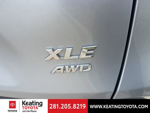 Used 2025 Toyota RAV4 XLE image 10