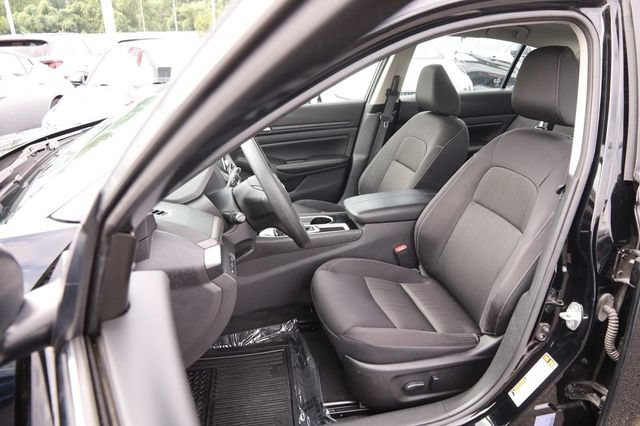 Certified 2024 Nissan Altima 2.5 SV FWD image 8