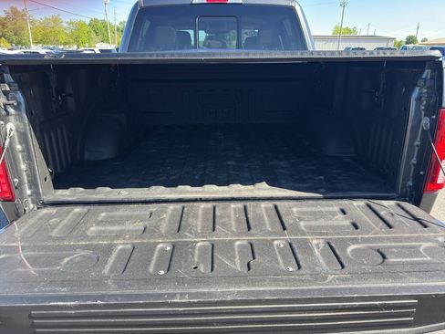 Used 2020 Ford F150 Lariat w/ Equipment Group 502A Luxury AWD/4WD image 9