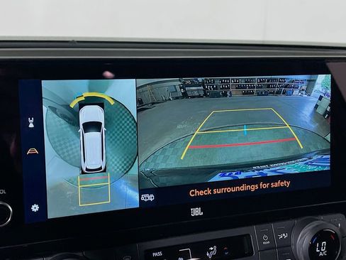 Certified 2026 Toyota Grand Highlander Limited AWD/4WD image 13