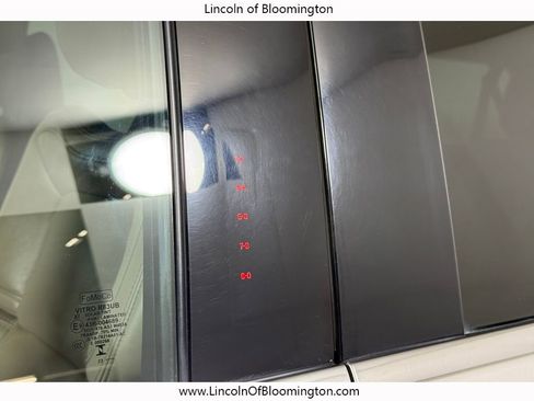 Certified 2024 Lincoln Navigator L Reserve AWD/4WD image 18