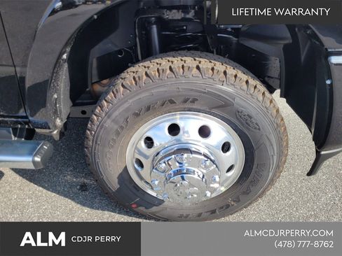 New 2026 RAM 3500 Big Horn w/ Laramie Trim Package image 14