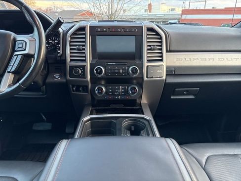 Used 2019 Ford F450 Platinum image 20