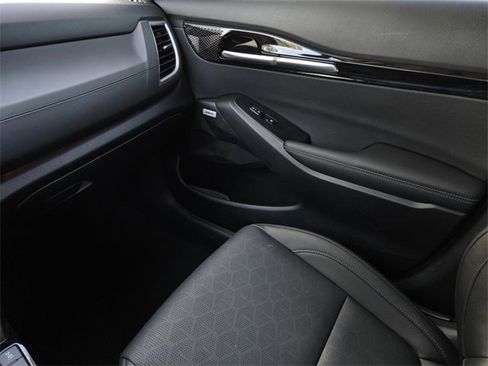 Certified 2025 Kia Seltos SX image 29