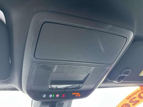 Used 2026 Chevrolet Equinox LT image 29