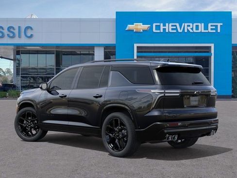 New 2026 Chevrolet Traverse RS w/ LPO, Floor Liner Package FWD image 3