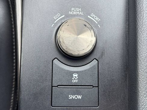 Used 2016 Lexus IS 200t RWD image 25