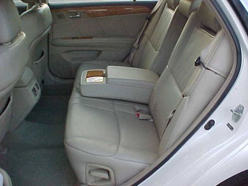 Used 2006 Toyota Avalon Limited FWD image 11