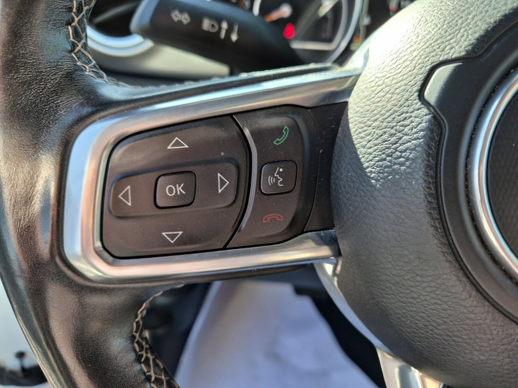 Used 2020 Jeep Wrangler Unlimited Sahara w/ Cold Weather Group AWD/4WD image 36