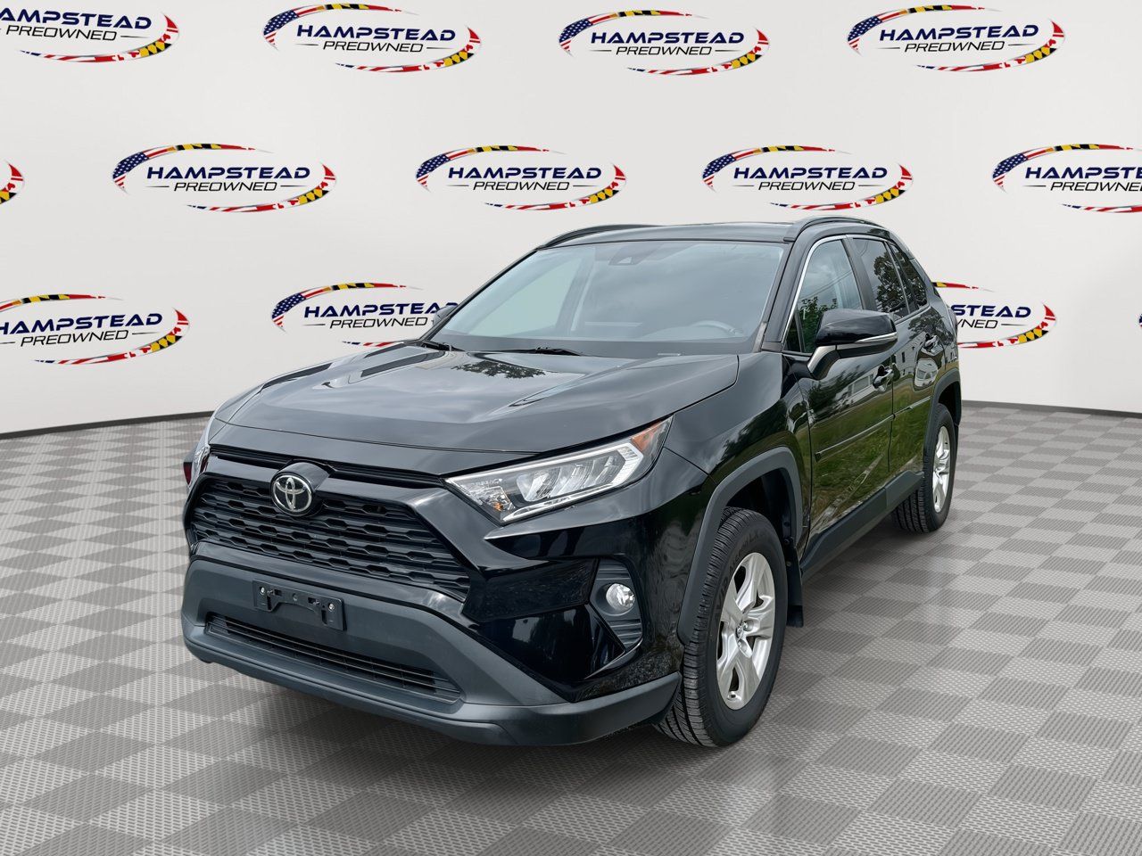 Used 2019 Toyota RAV4 XLE w/ Convenience Package AWD/4WD image 1