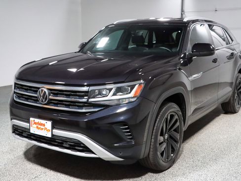 Used 2022 Volkswagen Atlas Cross Sport SE AWD/4WD image 31