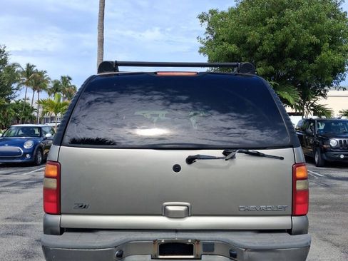 Used 2003 Chevrolet Suburban Z71 AWD/4WD image 7