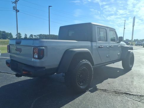 Used 2021 Jeep Gladiator Mojave AWD/4WD image 5