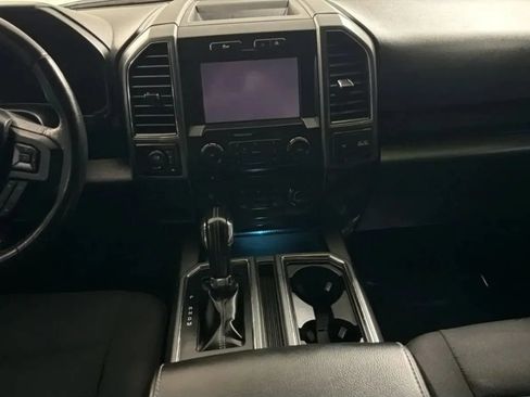 Used 2018 Ford F150 XLT w/ Equipment Group 302A Luxury AWD/4WD image 15