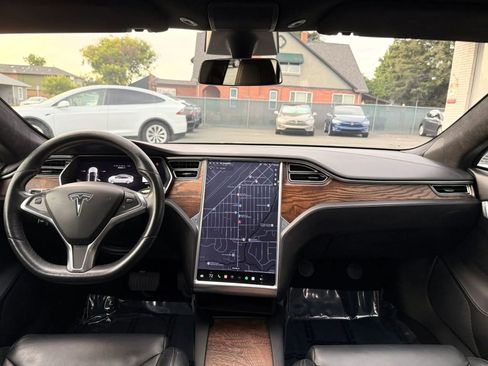 Used 2017 Tesla Model S 90D AWD/4WD image 9