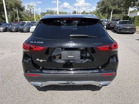 Used 2023 Mercedes-Benz GLA 250 w/ Premium Package image 3