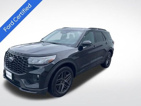 Certified 2025 Ford Explorer ST-Line w/ ST-Line Street Pack AWD/4WD image 1