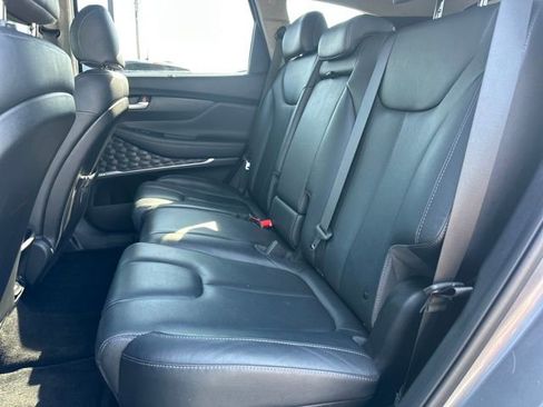 Used 2019 Hyundai Santa Fe AWD image 12